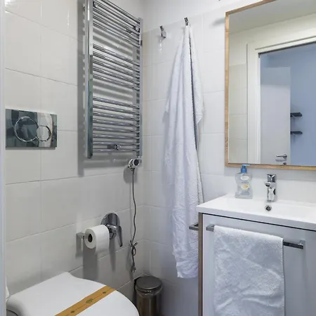 Casa Dimi - 2 Bedroom 2 En-suite Bath, 2 Min M5, Smart Lock * Milano